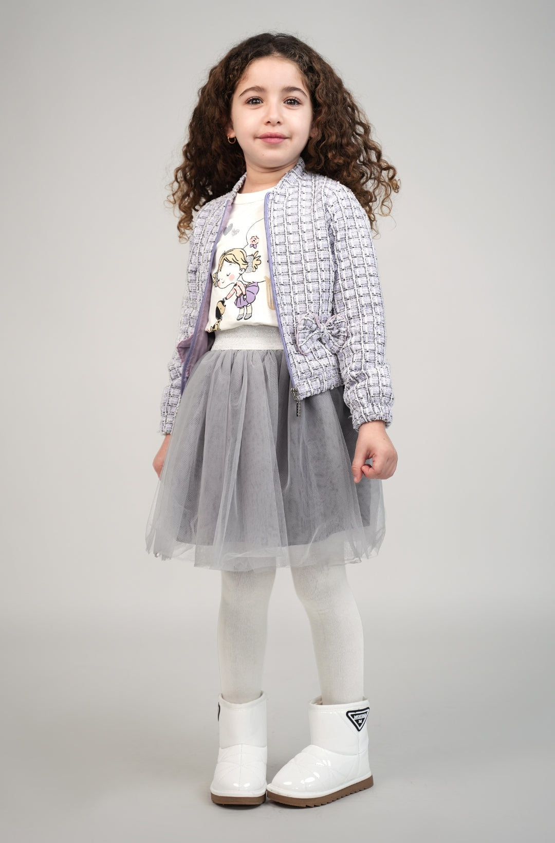 Ensemble 3 pièces lilas avec veste texturée et jupe en tulle gris