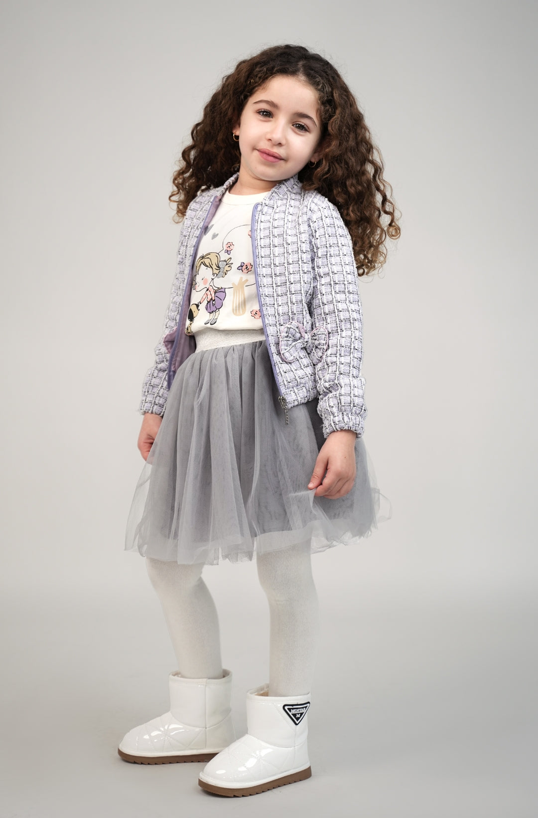 Ensemble 3 pièces lilas avec veste texturée et jupe en tulle gris