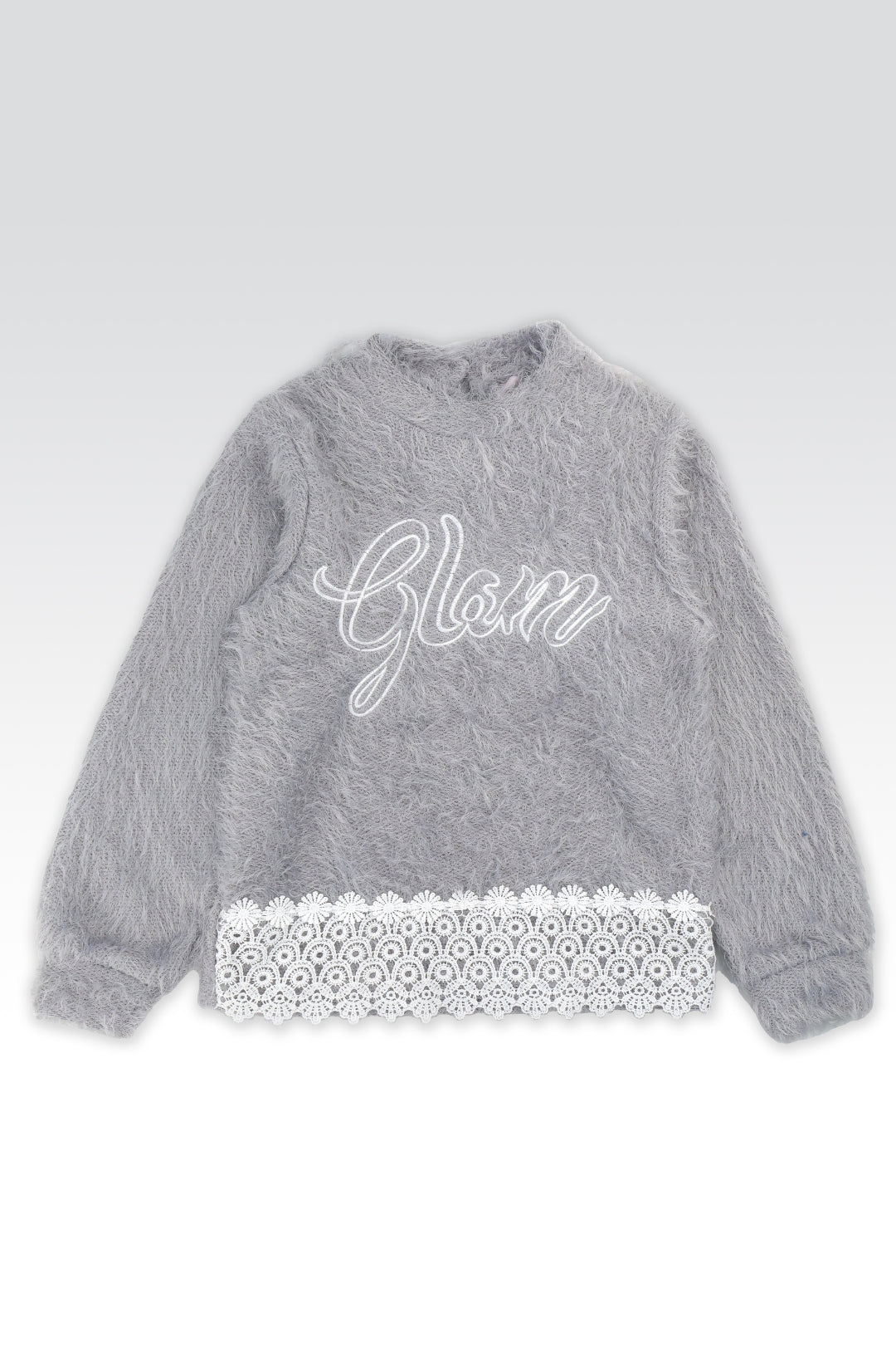 Pull gris avec dentelle et inscription “Glam”